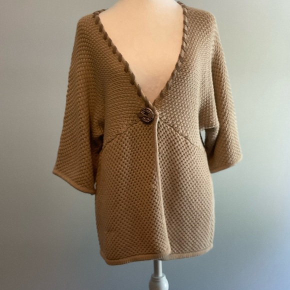 Ruby Rd Lg Cotton/Acrylic Blend Taupe 1 Button Crochet Sweater Faux Suede Trim - Picture 10 of 16